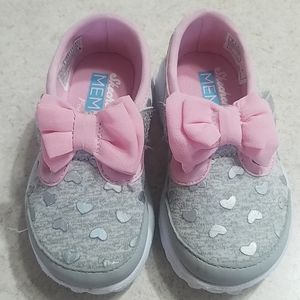 Skechers Memory Foam shoes